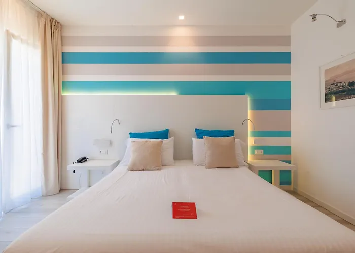 Marina Di Petrolo Hotel & Spa